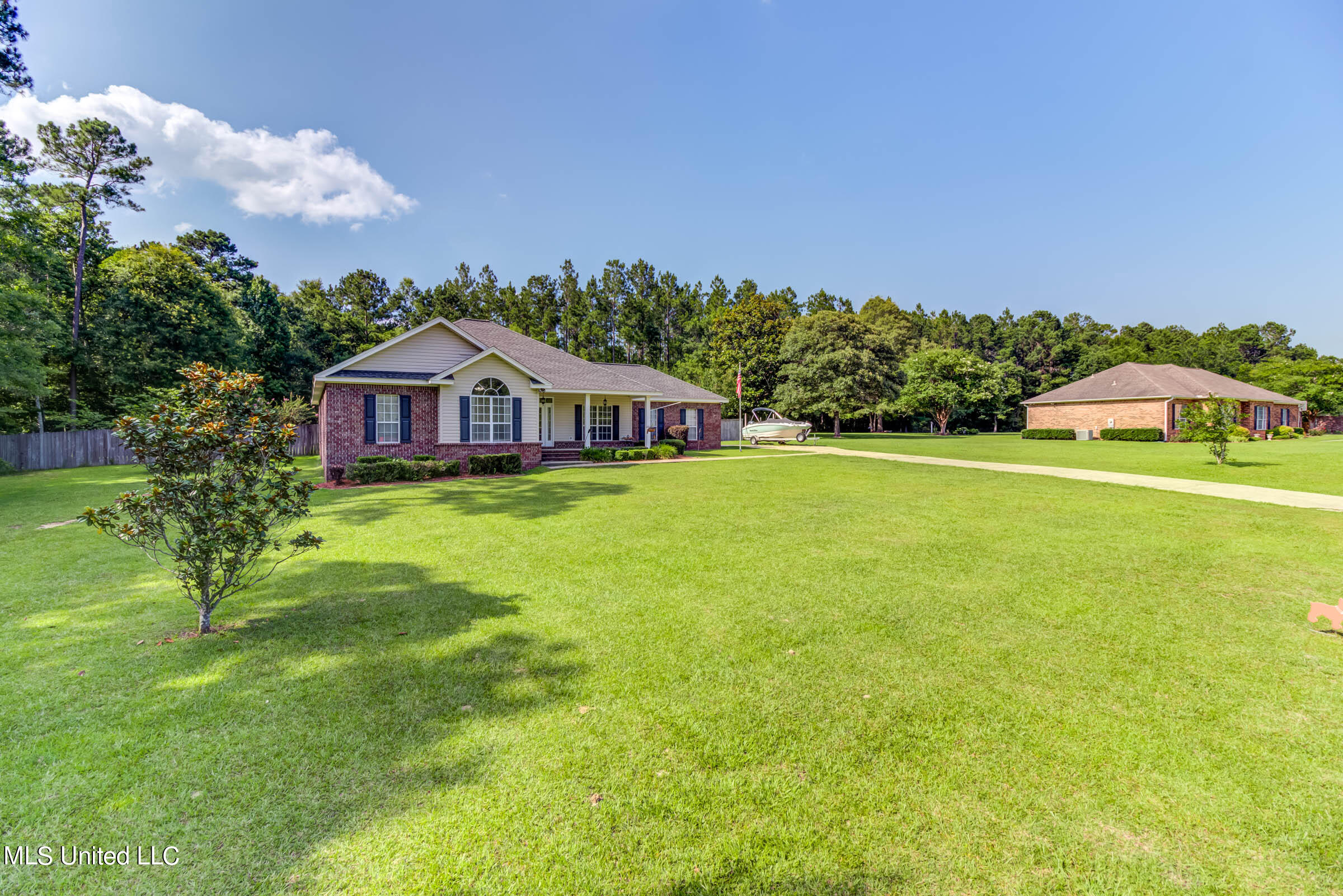 11913 Bluff Ridge Road, Vancleave, Mississippi image 5