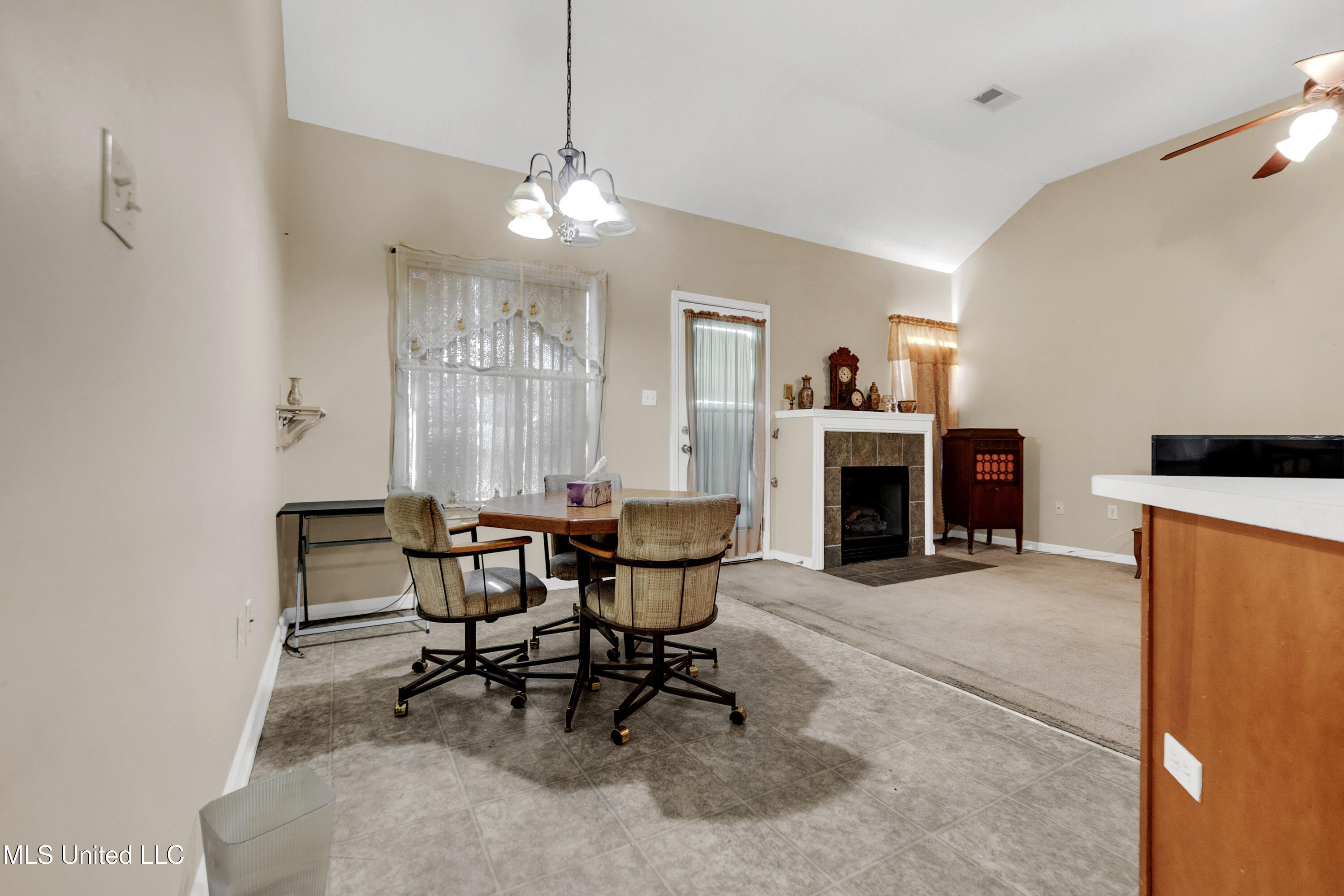 7689 E Wills Way Circle, Walls, Mississippi image 9
