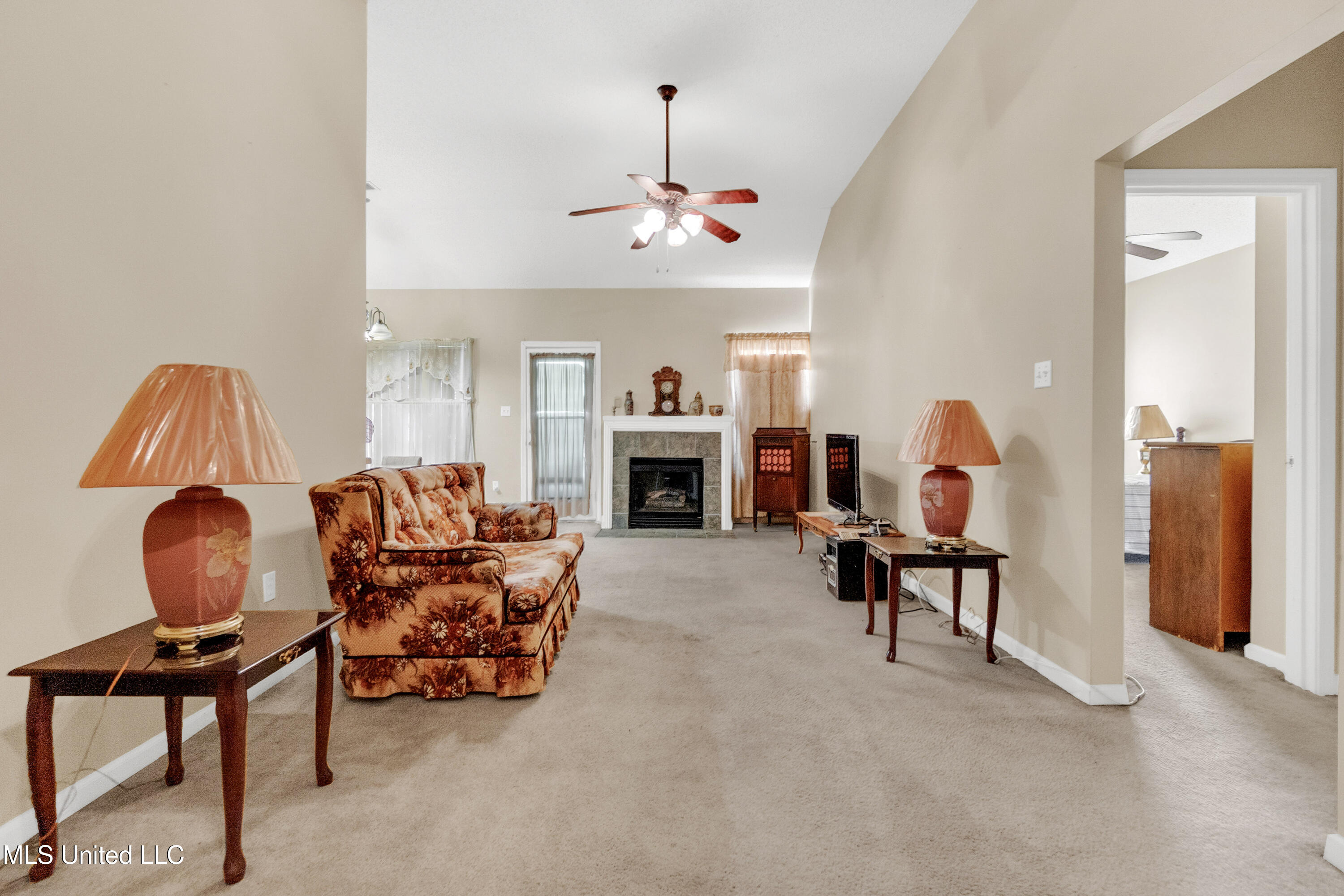 7689 E Wills Way Circle, Walls, Mississippi image 3