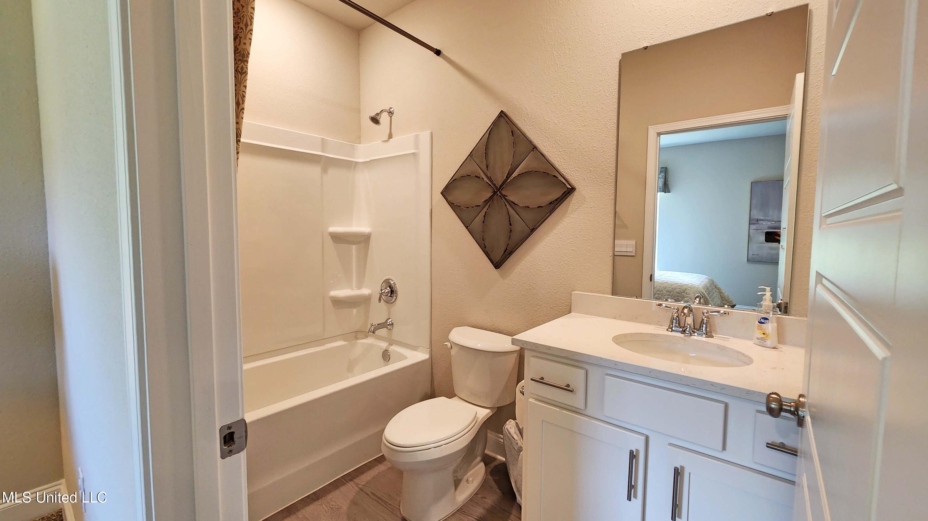6893 Osprey Drive, Ocean Springs, Mississippi image 39