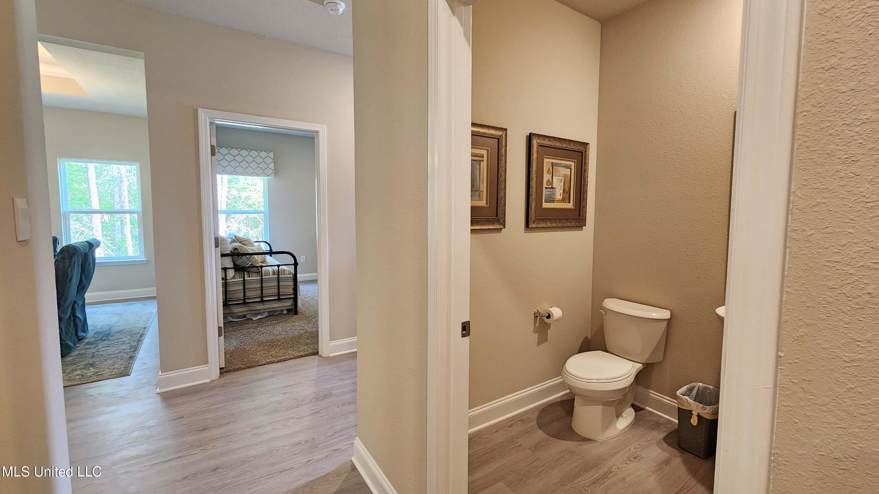 6893 Osprey Drive, Ocean Springs, Mississippi image 29