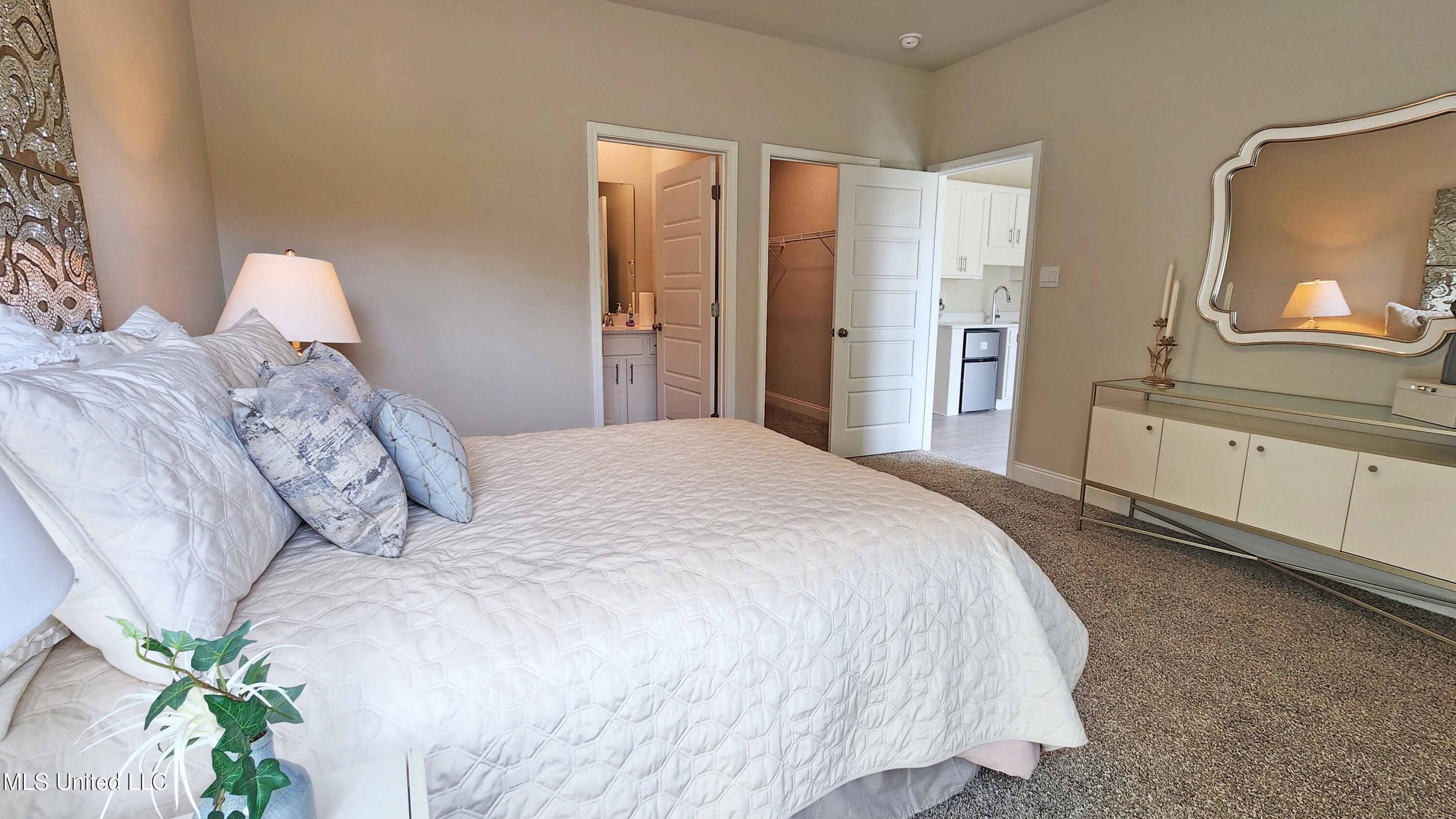 6893 Osprey Drive, Ocean Springs, Mississippi image 38