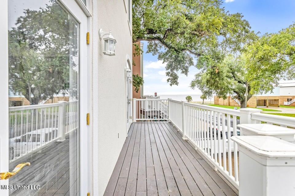 80 E Beach Boulevard 6