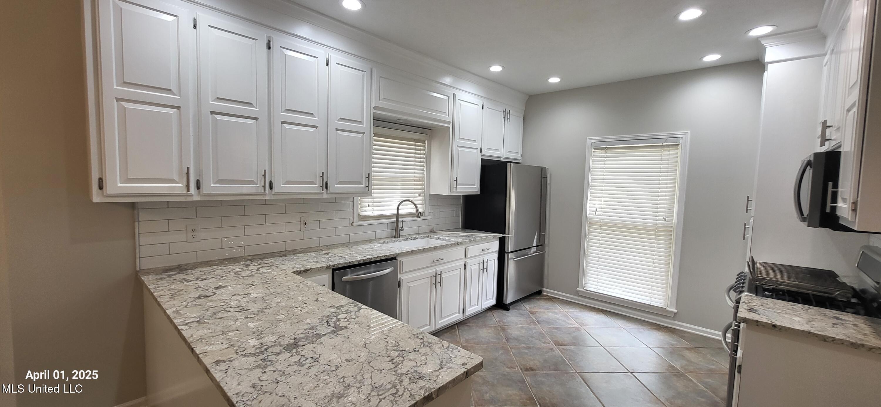 520 Cliffview Drive, Brandon, Mississippi image 4