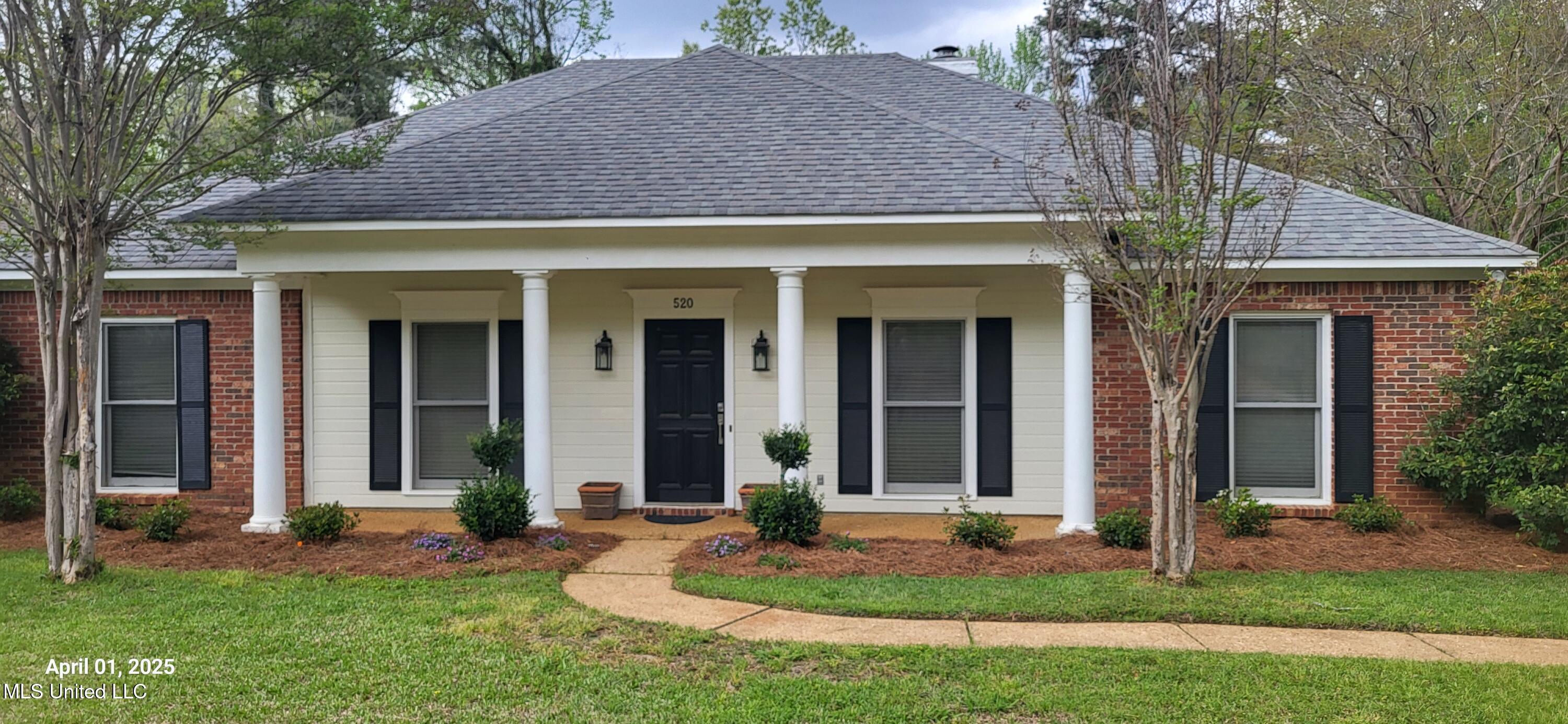 520 Cliffview Drive, Brandon, Mississippi image 1