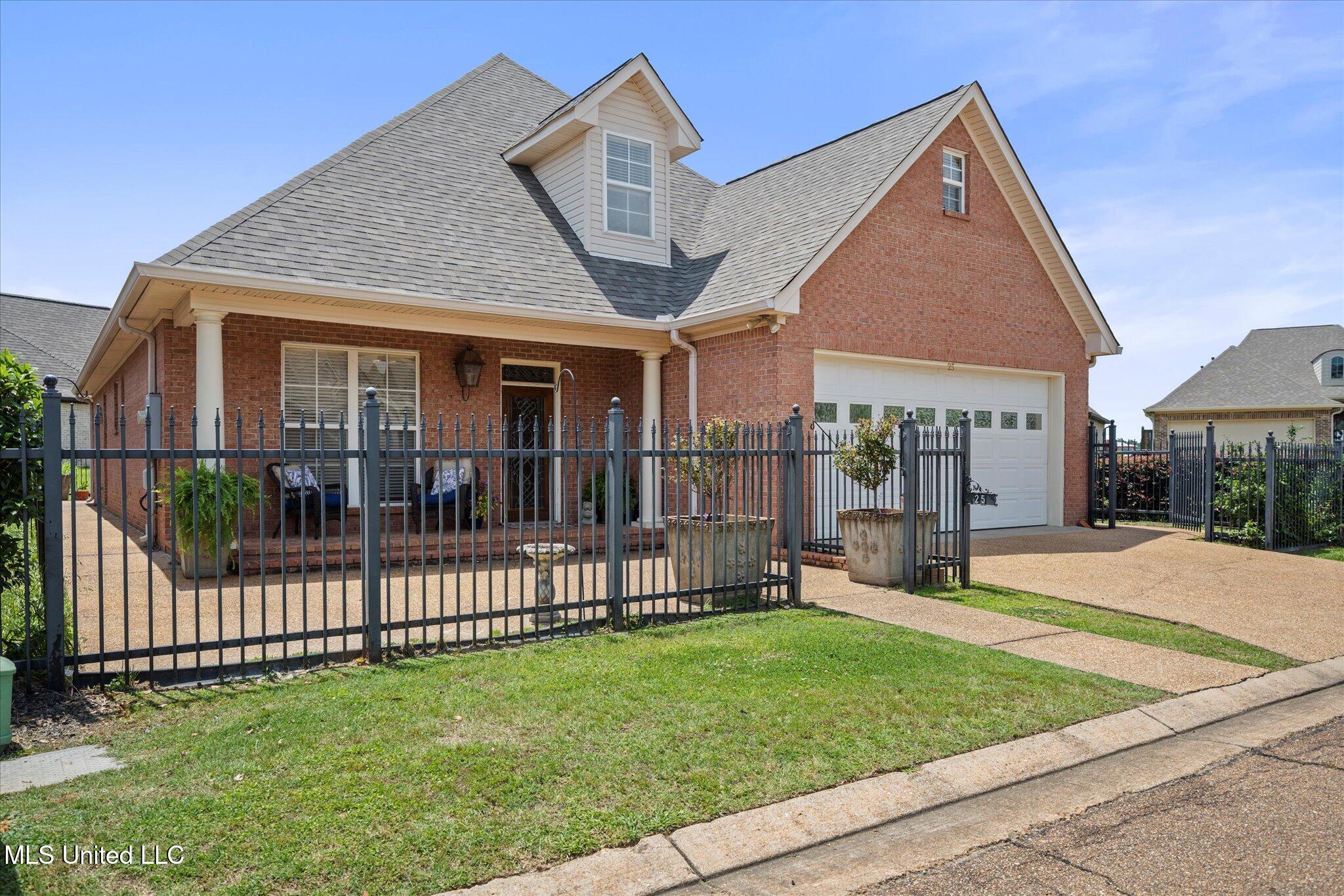 25 Savannah Circle, Brandon, Mississippi image 1