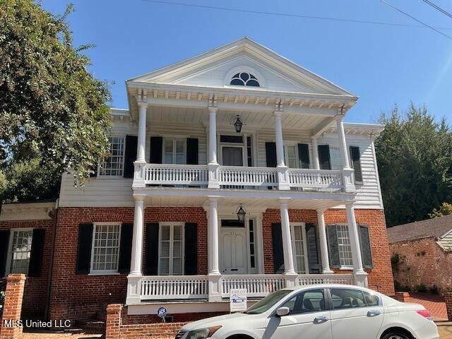 311 Jefferson Street, Natchez, Mississippi image 1