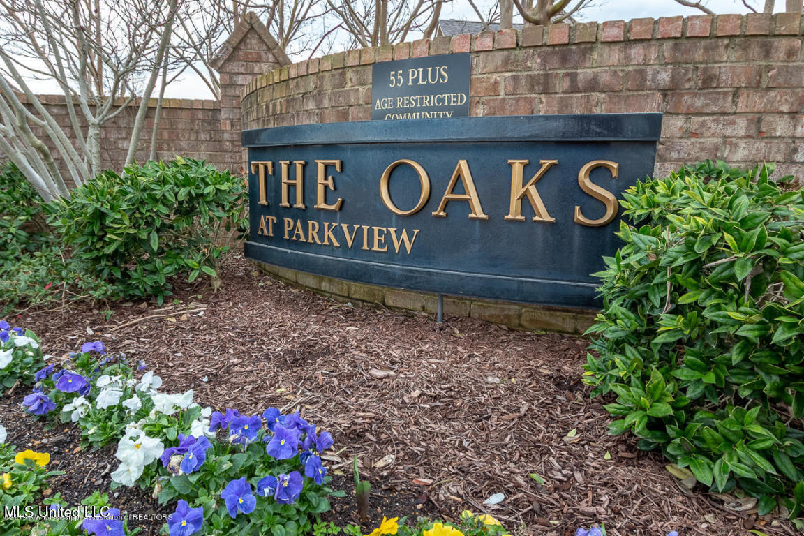 8653 Parkview Oaks Circle, Olive Branch, Mississippi image 18