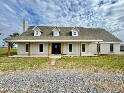 Homes For Sale - 538 Evans Road<br/> Bolivar County, Boyle, MS 38730