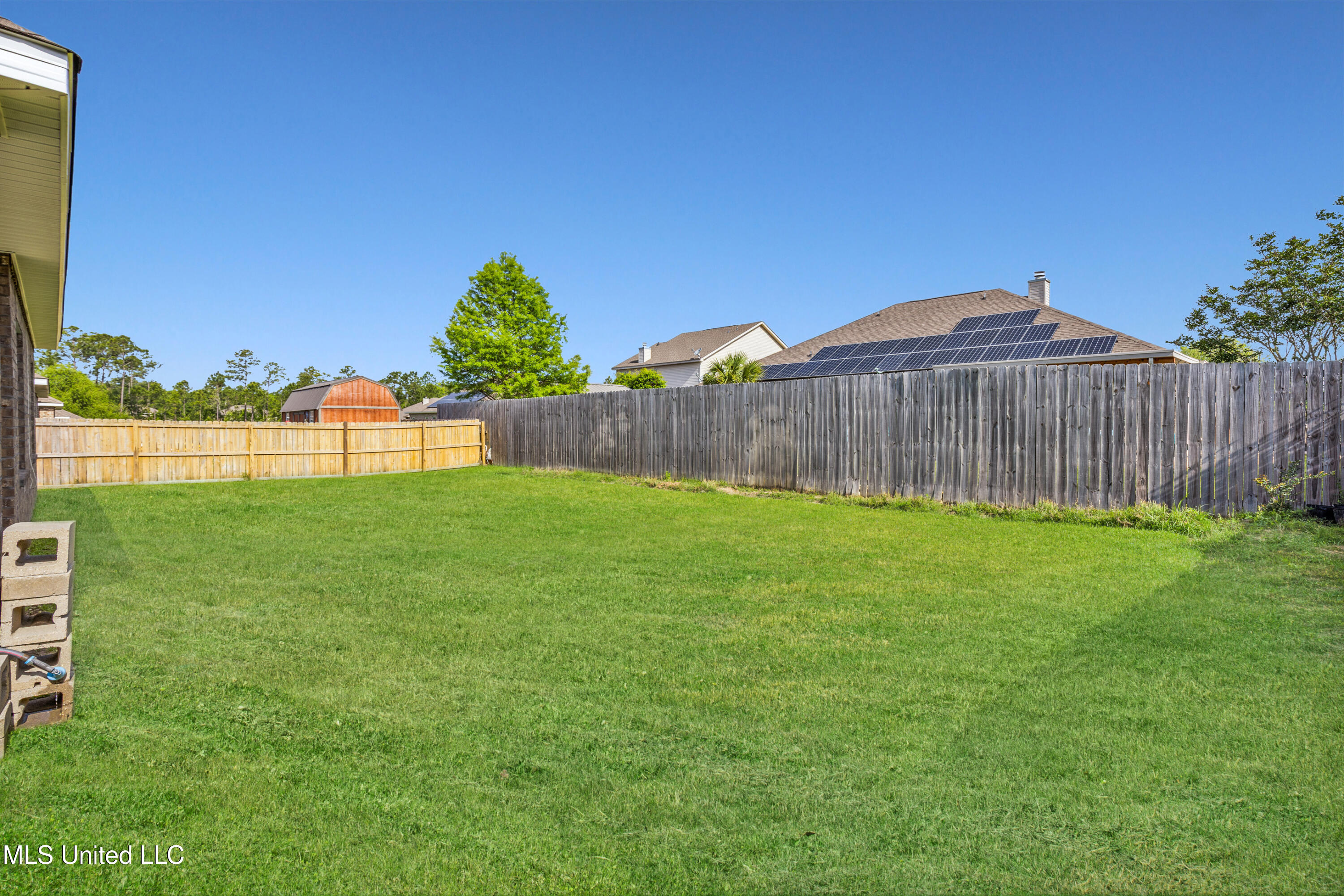18224 Big Leaf Drive, Gulfport, Mississippi image 37