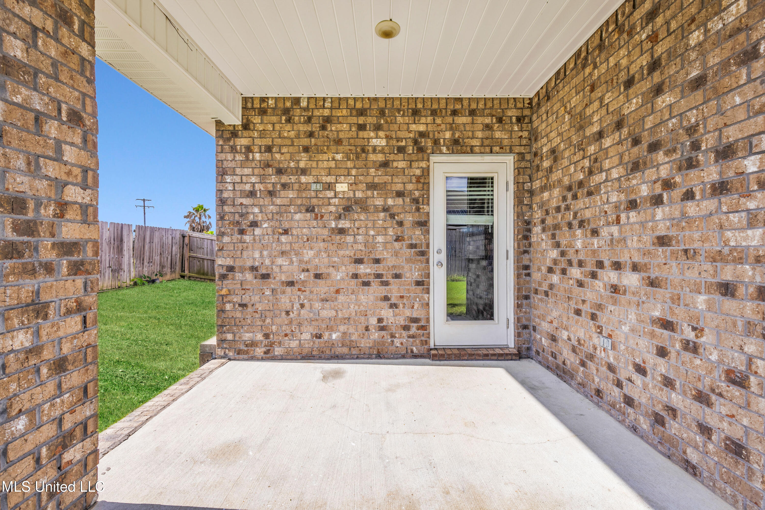 18224 Big Leaf Drive, Gulfport, Mississippi image 36