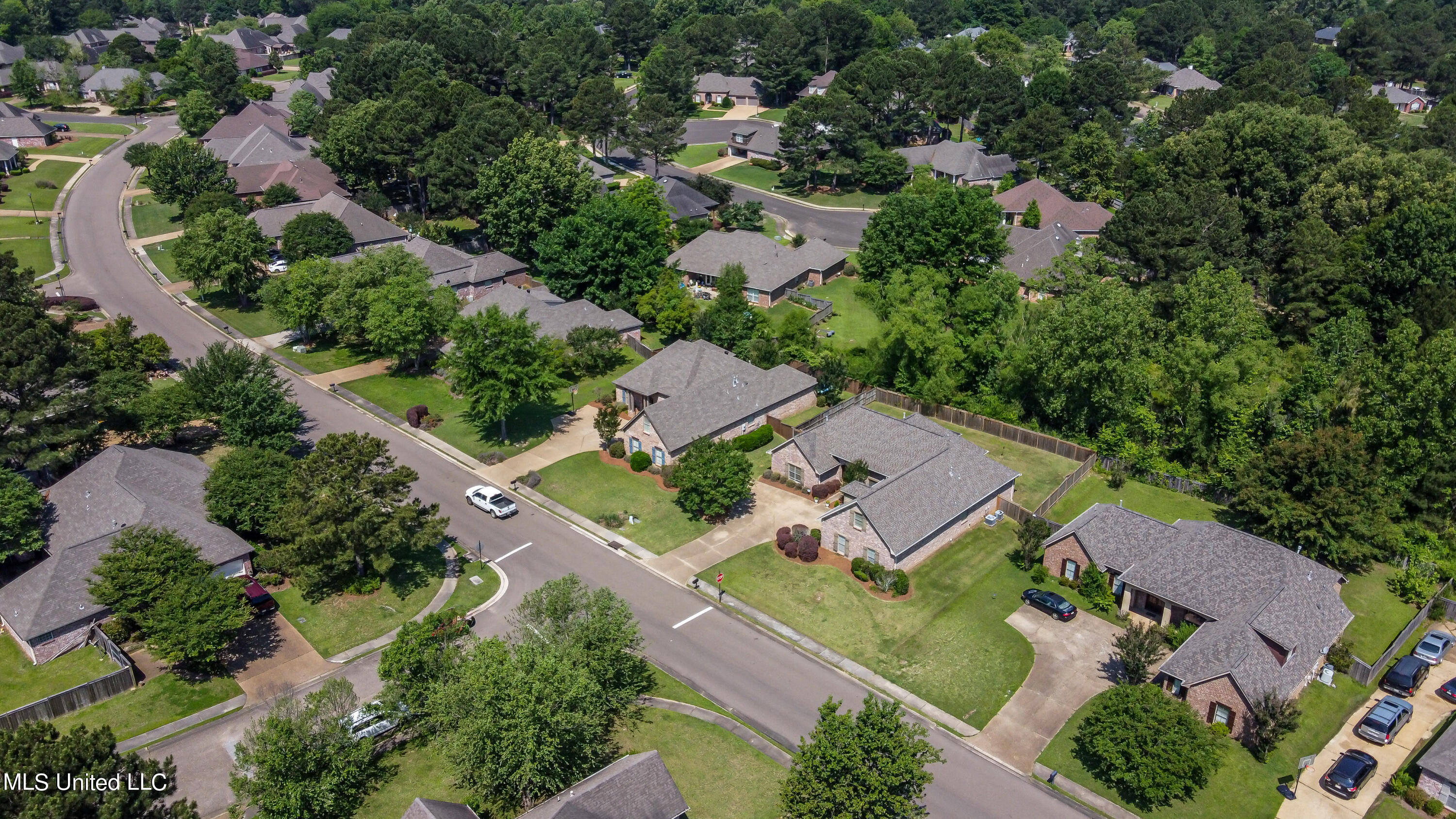 Madison, Mississippi 39110, United States, 5 Bedrooms Bedrooms, ,5 BathroomsBathrooms,Residential,Active,141259