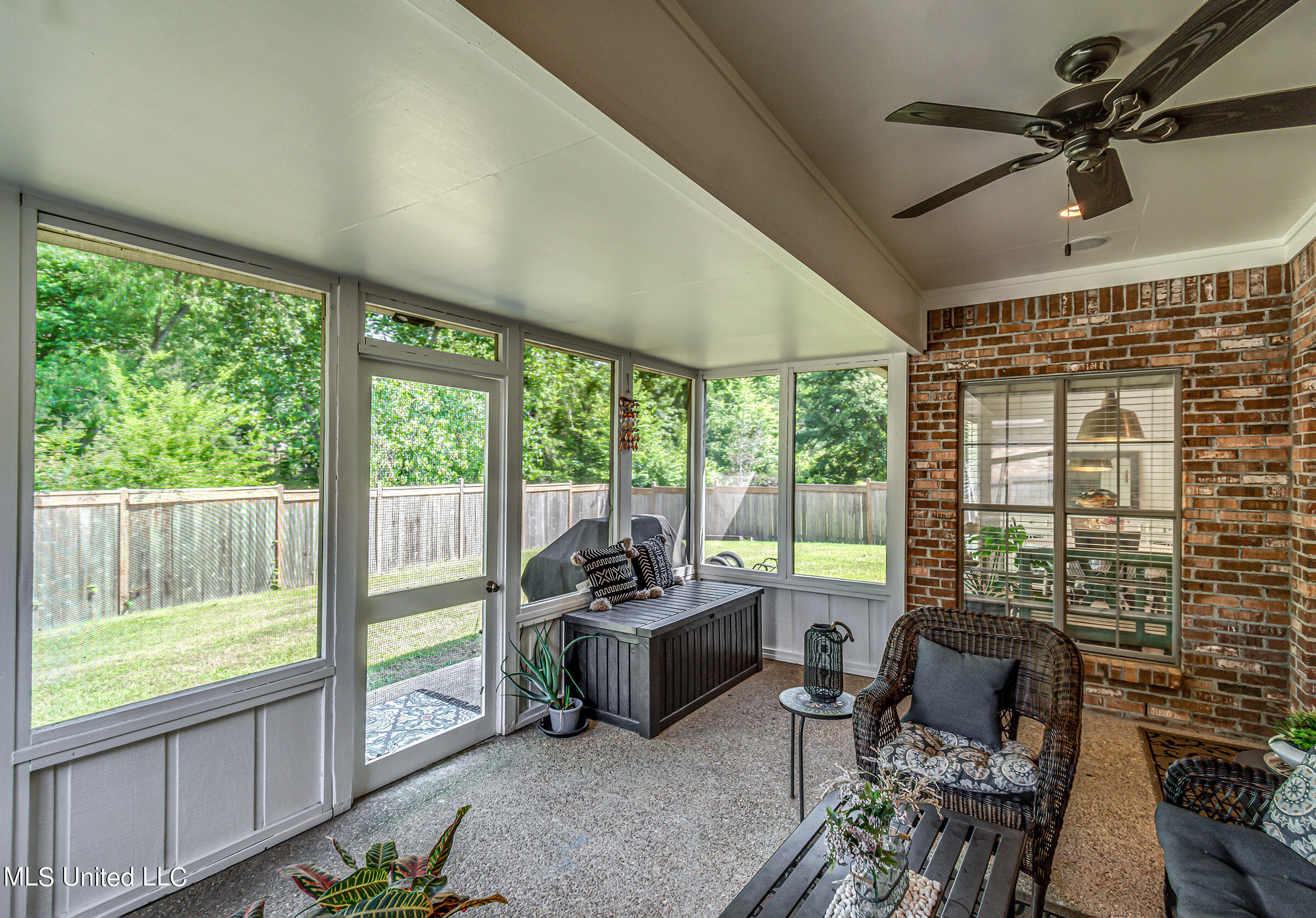 Madison, Mississippi 39110, United States, 5 Bedrooms Bedrooms, ,5 BathroomsBathrooms,Residential,Active,141259