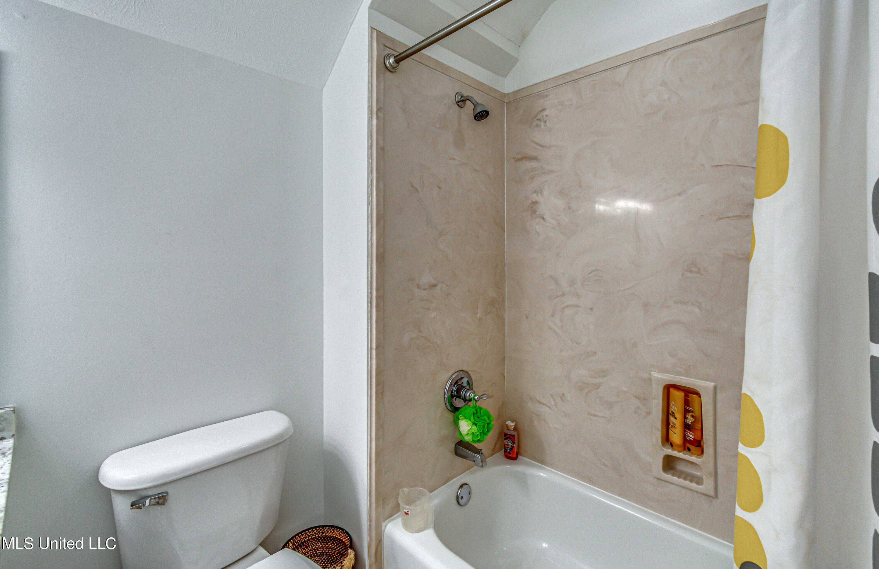 Madison, Mississippi 39110, United States, 5 Bedrooms Bedrooms, ,5 BathroomsBathrooms,Residential,Active,141259