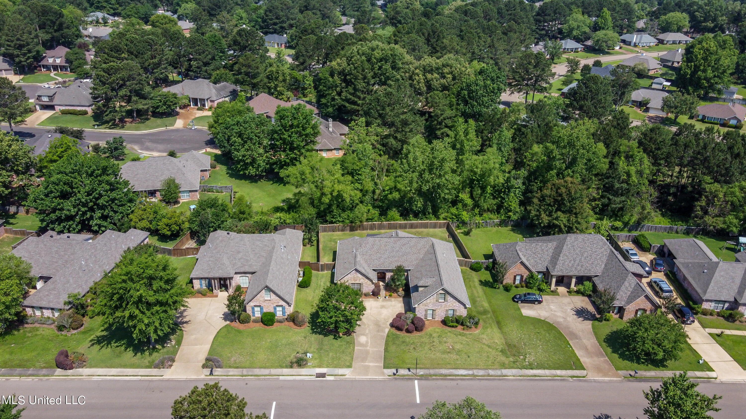 Madison, Mississippi 39110, United States, 5 Bedrooms Bedrooms, ,5 BathroomsBathrooms,Residential,Active,141259