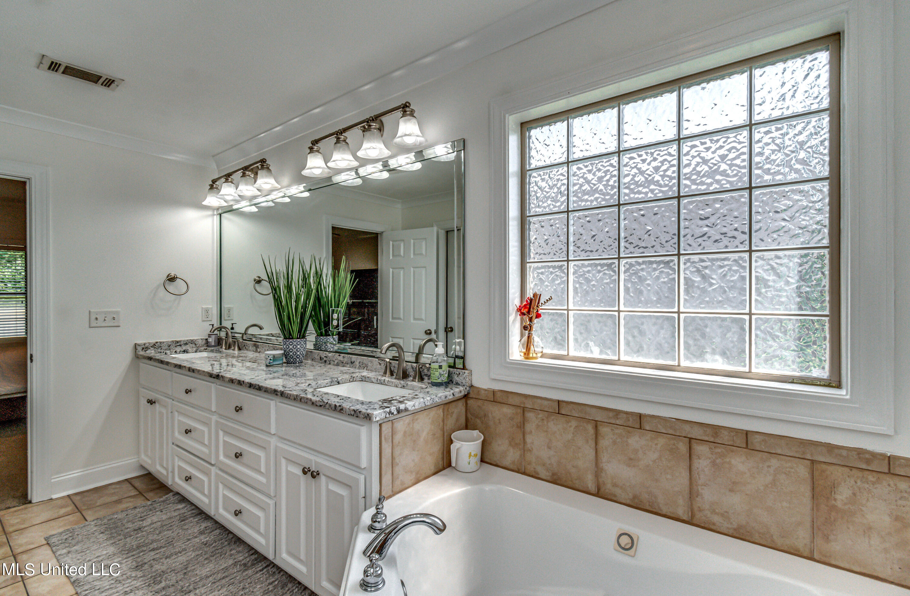 865 Wellington Way, Madison, Mississippi image 34