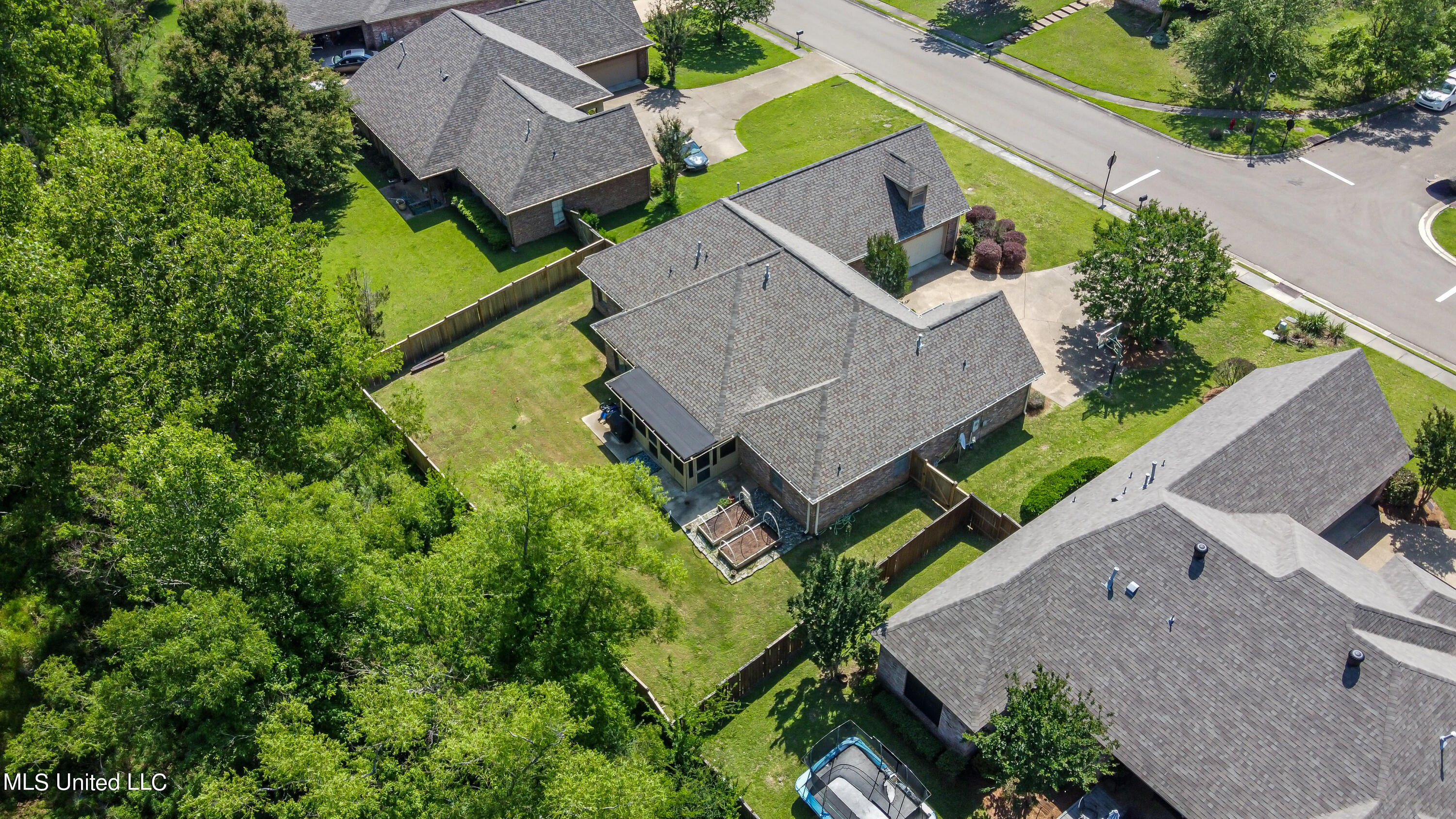 Madison, Mississippi 39110, United States, 5 Bedrooms Bedrooms, ,5 BathroomsBathrooms,Residential,Active,141259