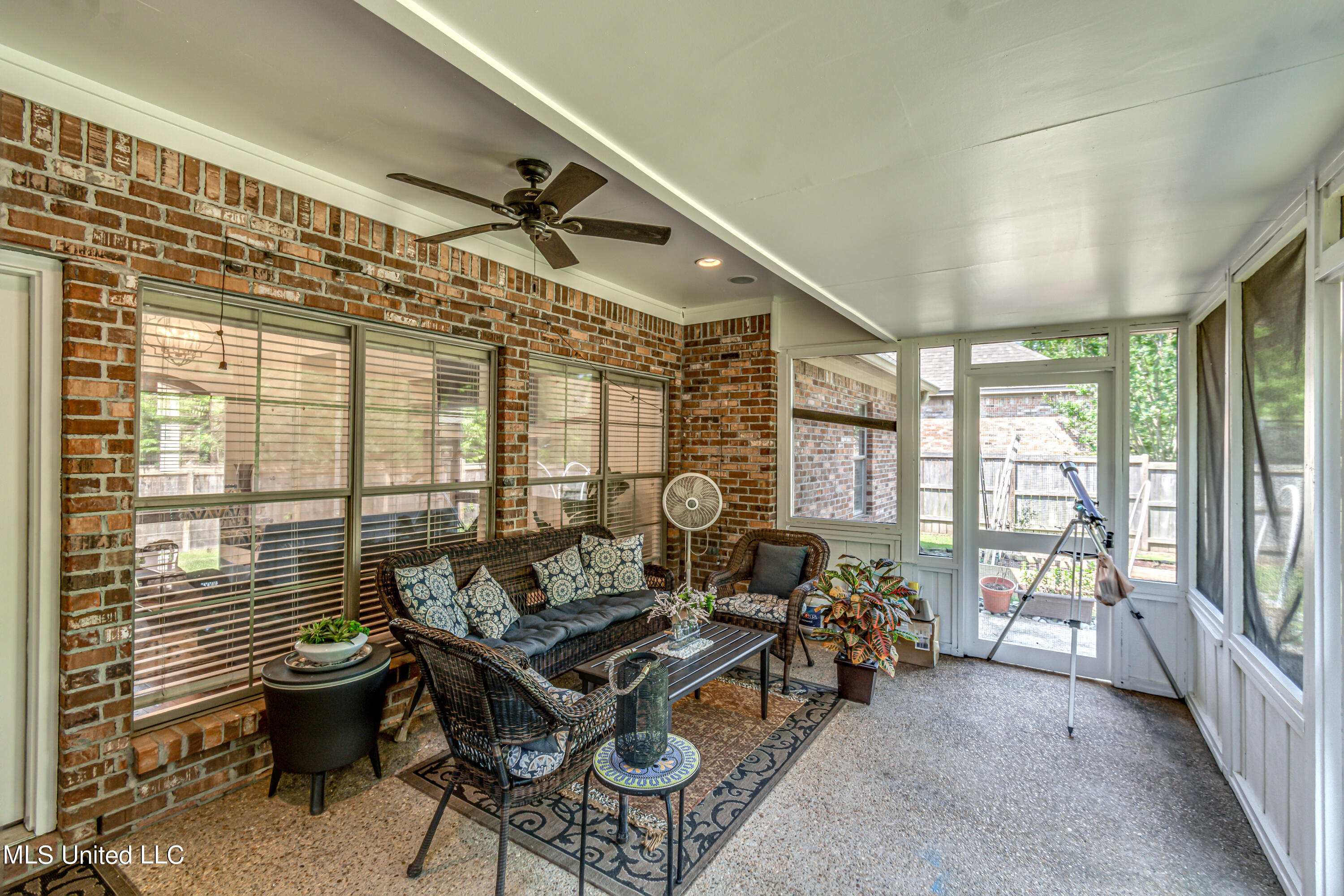 Madison, Mississippi 39110, United States, 5 Bedrooms Bedrooms, ,5 BathroomsBathrooms,Residential,Active,141259