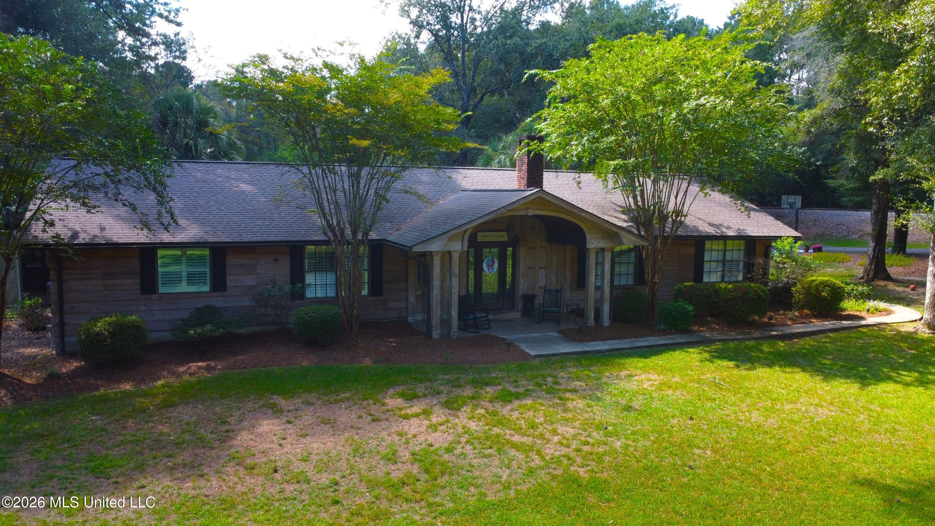 8 Sunflower Road