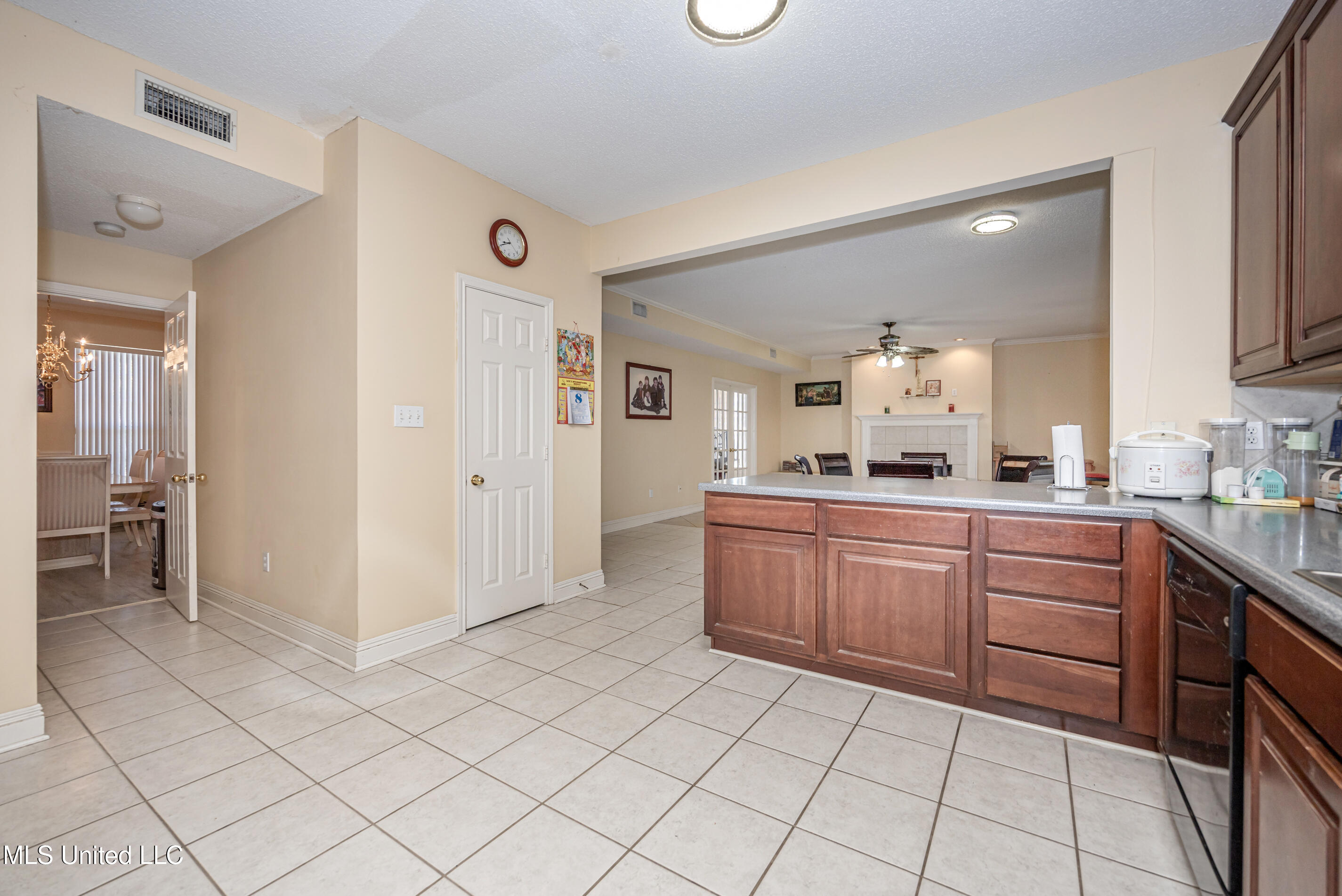 4608 Pinehaven Drive, Ocean Springs, Mississippi image 24