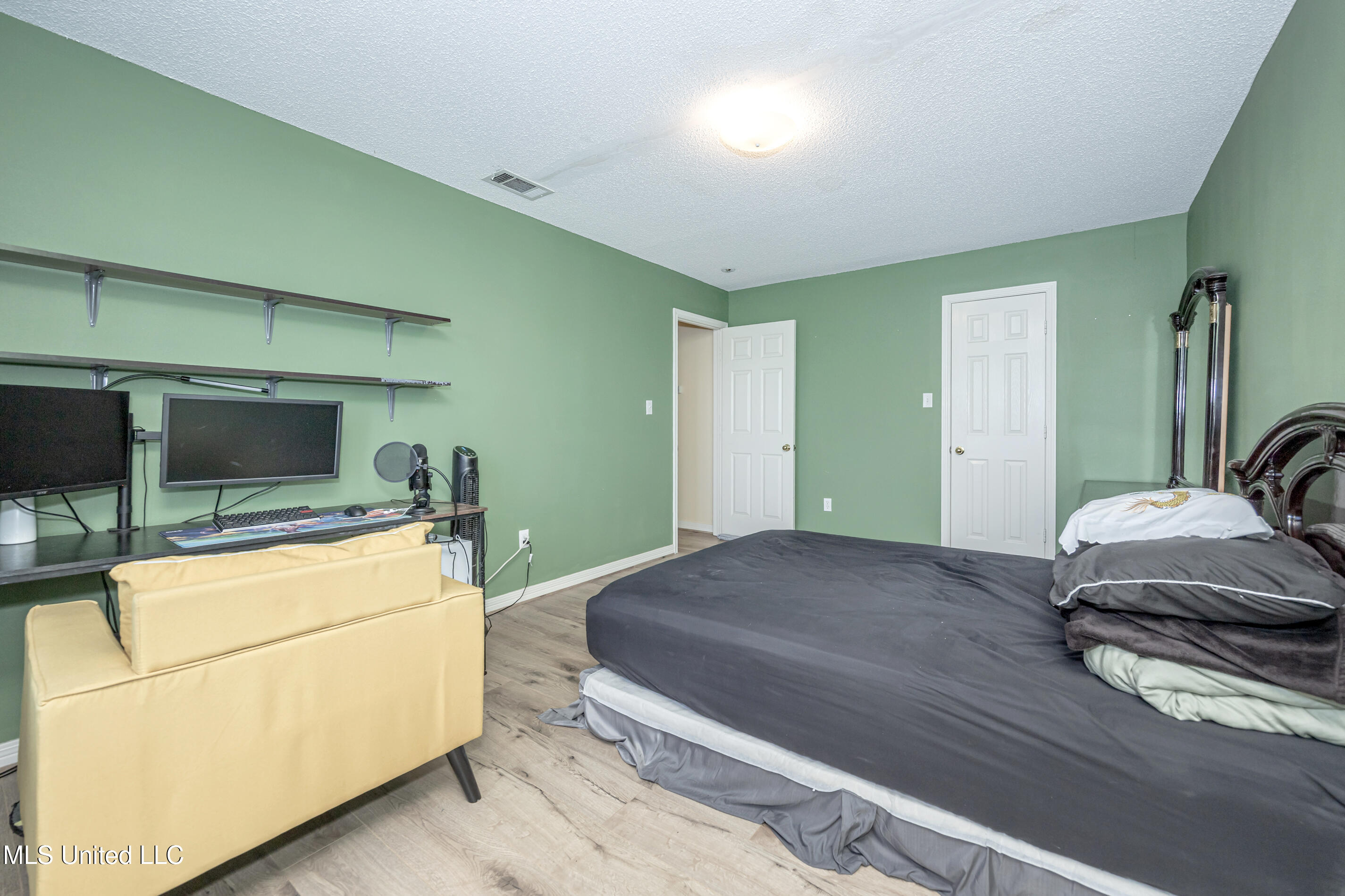 4608 Pinehaven Drive, Ocean Springs, Mississippi image 50