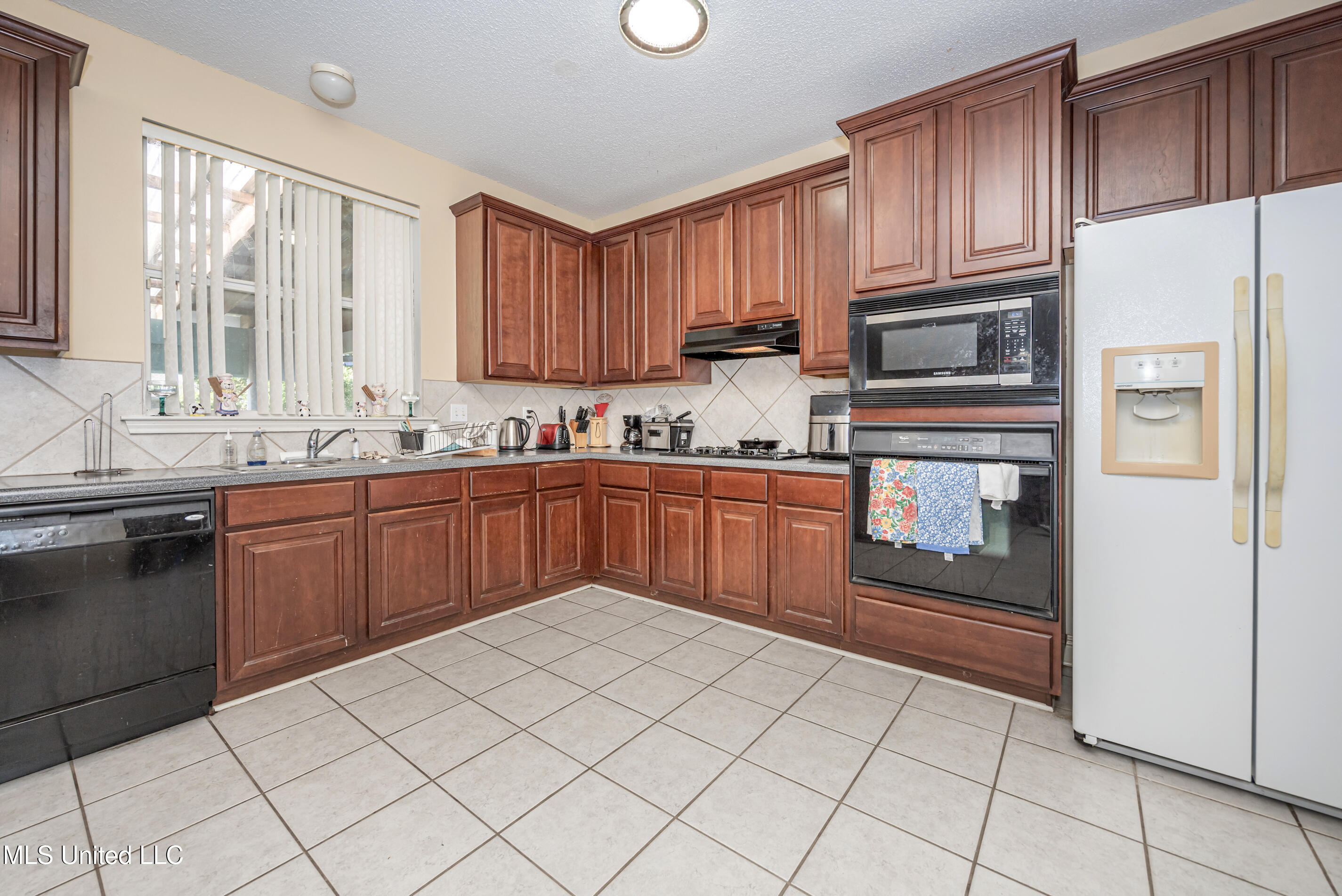 4608 Pinehaven Drive, Ocean Springs, Mississippi image 23