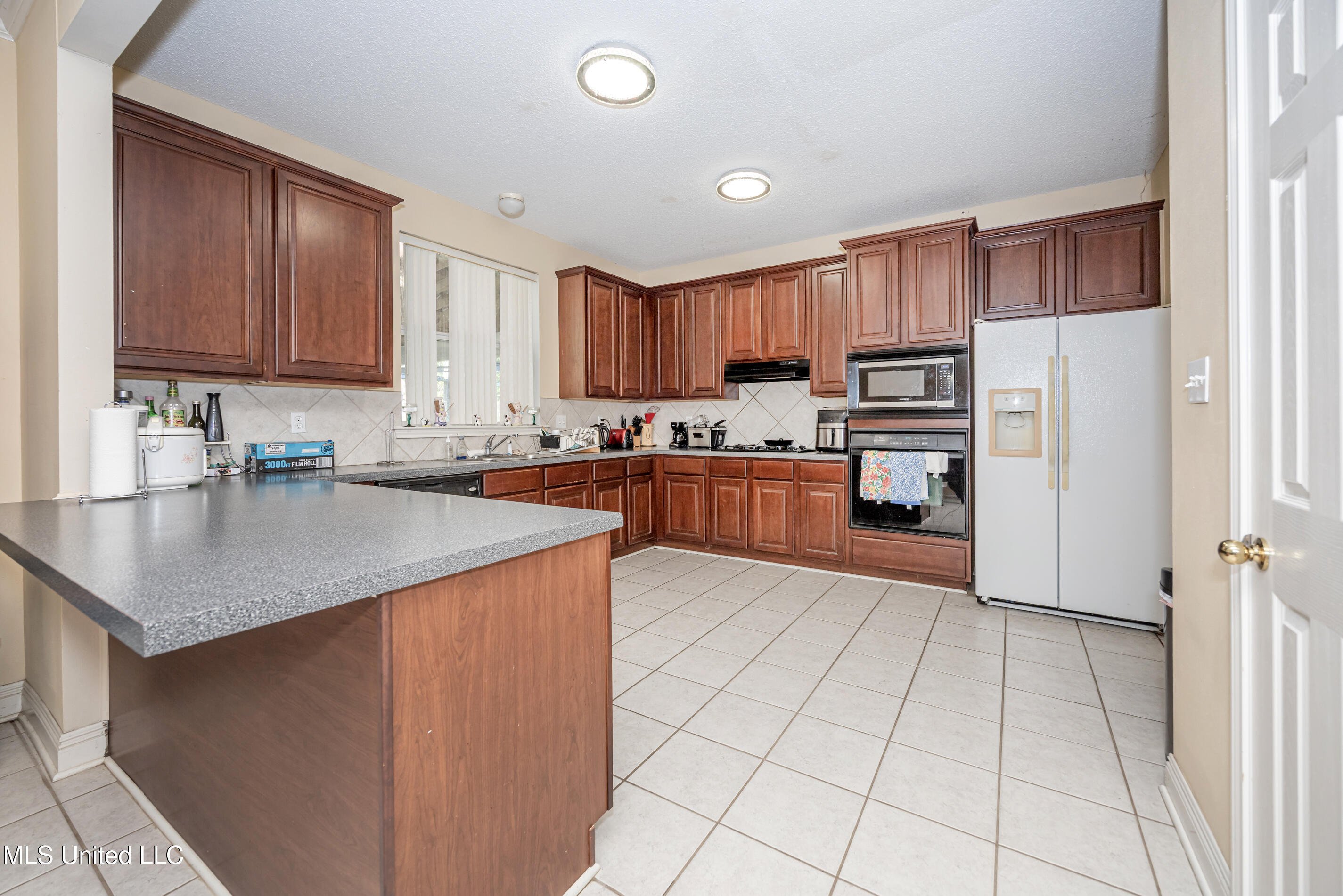 4608 Pinehaven Drive, Ocean Springs, Mississippi image 22