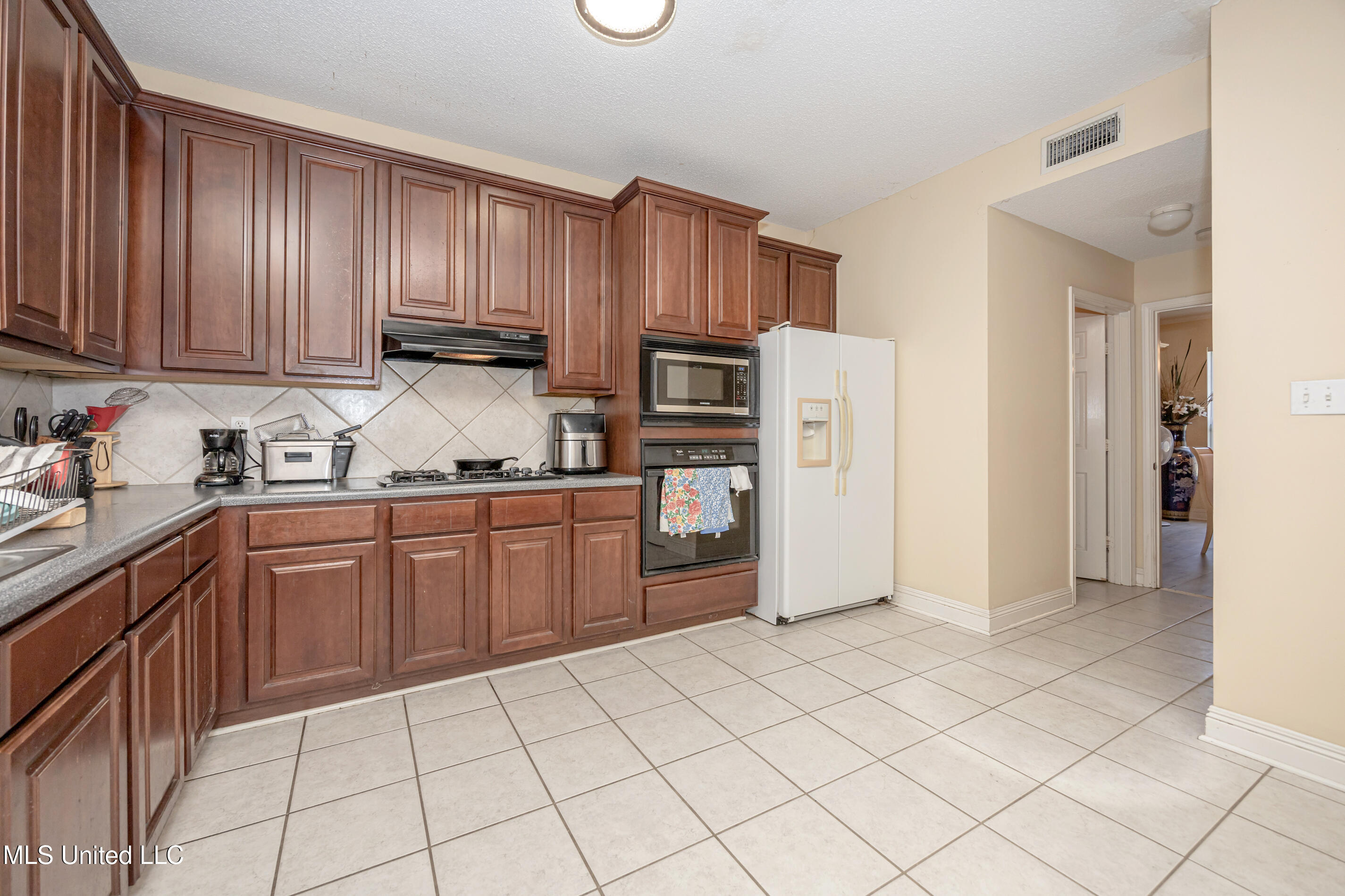 4608 Pinehaven Drive, Ocean Springs, Mississippi image 25