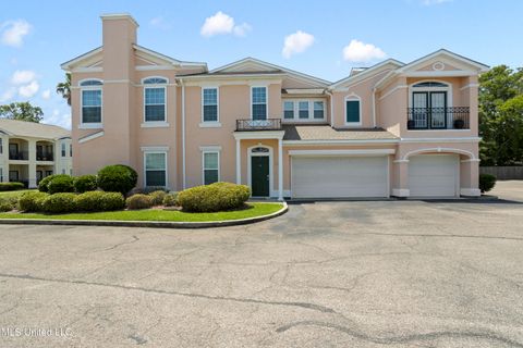 Condominium in Gulfport MS 2252 Beach Drive.jpg