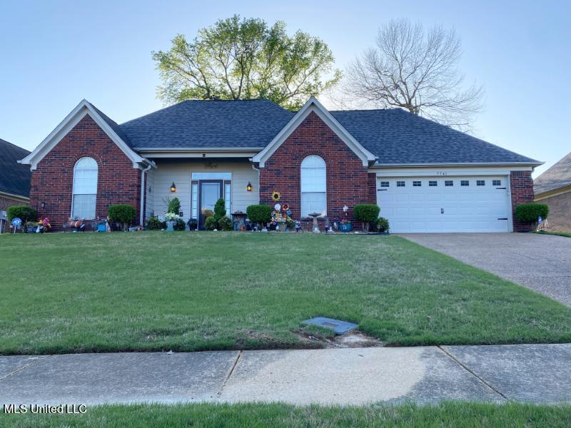 7741 Meadow Ridge Lane Lane, Olive Branch, Mississippi image 1
