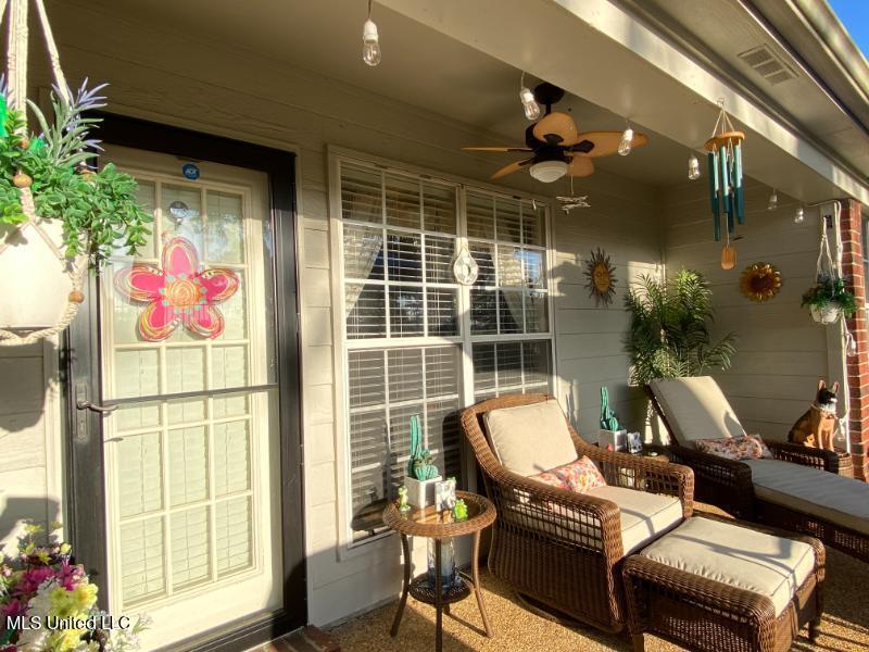 7741 Meadow Ridge Lane Lane, Olive Branch, Mississippi image 7