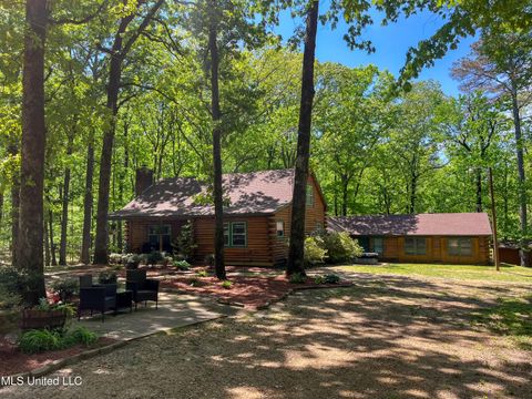 Homes For Sale - 2432 Attala Road<br/> Kosciusko, MS 39090