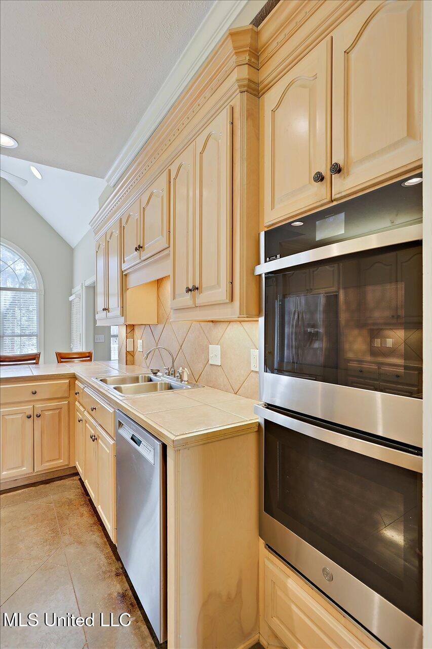 291 Woodland Brook Drive, Madison, Mississippi image 18