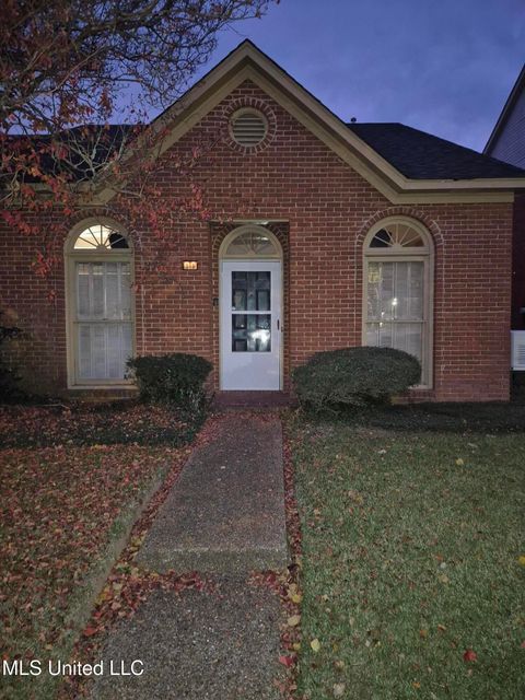Townhouse For Sale - 319 Northtown Drive<br/> Jackson, MS 39211
