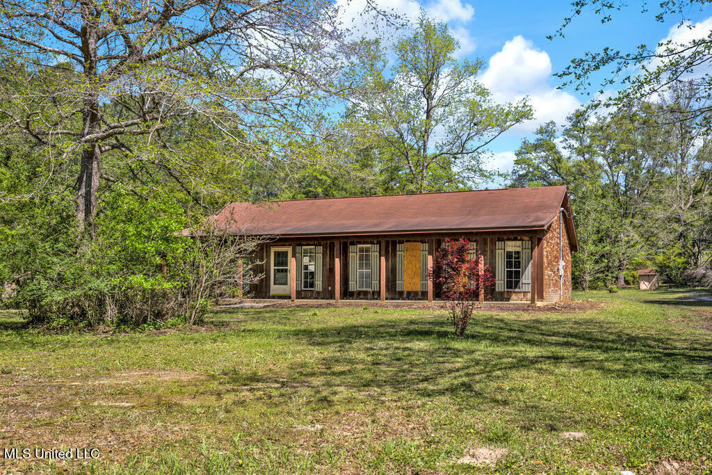 6236 Juniper Drive, Vancleave, Mississippi image 1
