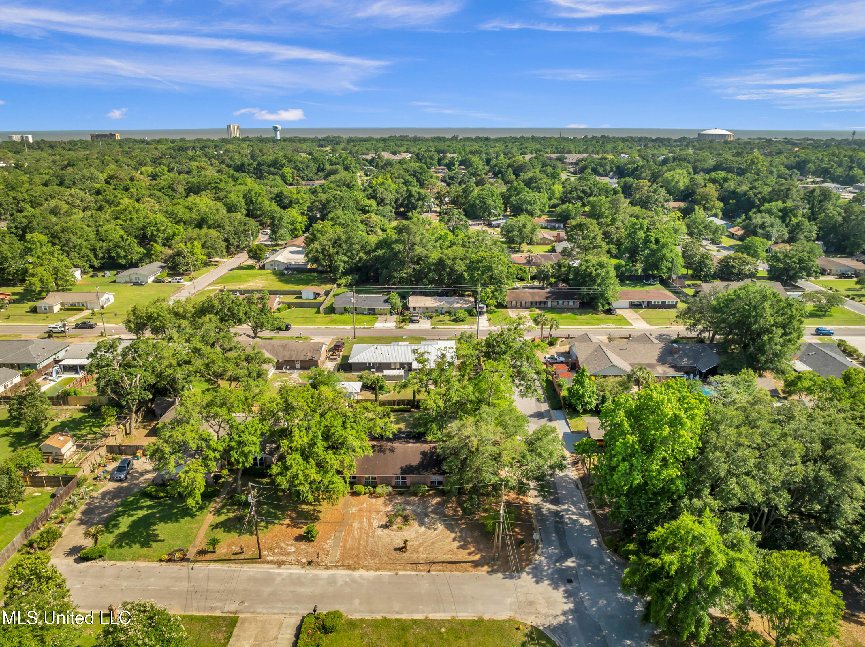 2181 George Walton Drive, Biloxi, Mississippi image 30