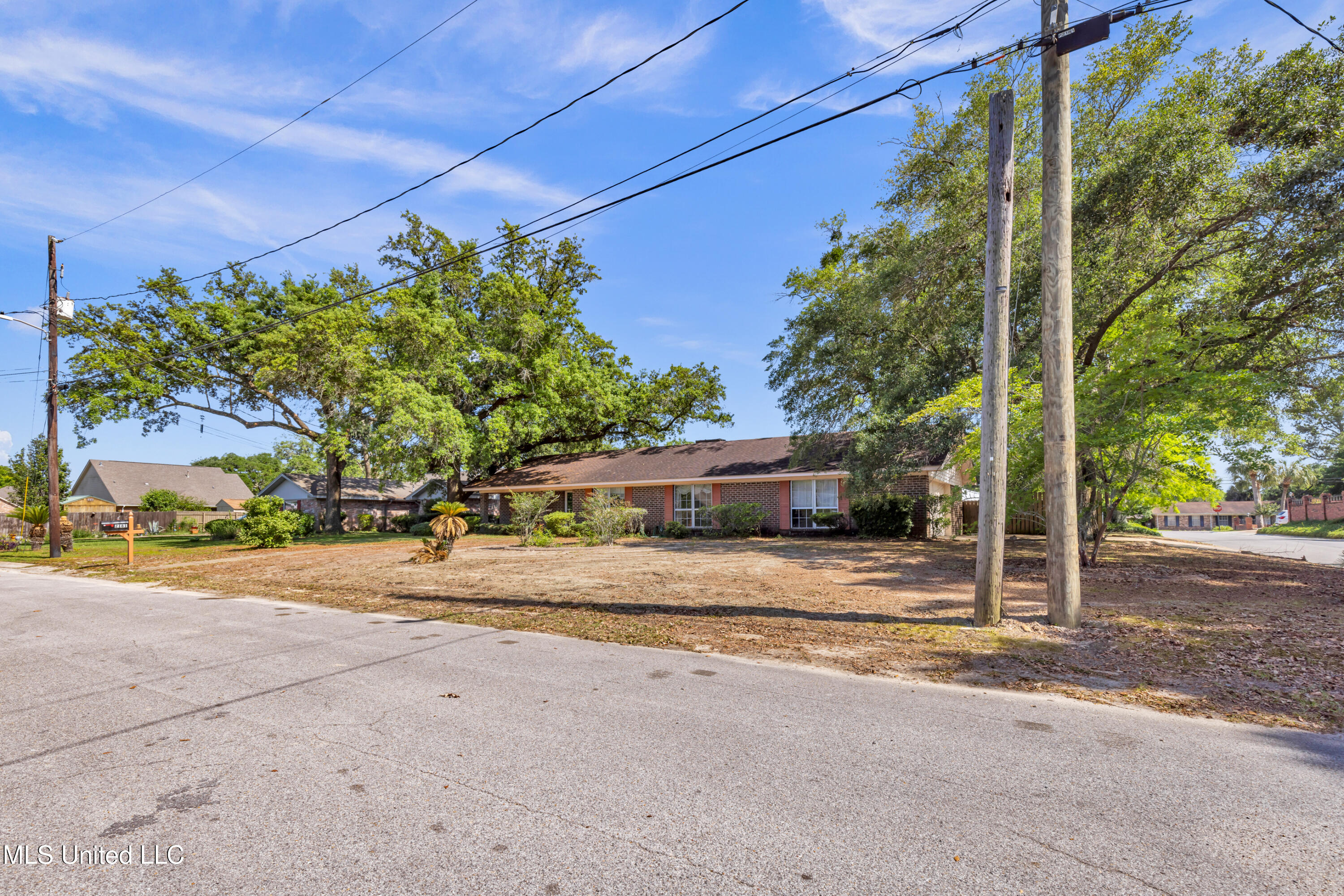 2181 George Walton Drive, Biloxi, Mississippi image 3