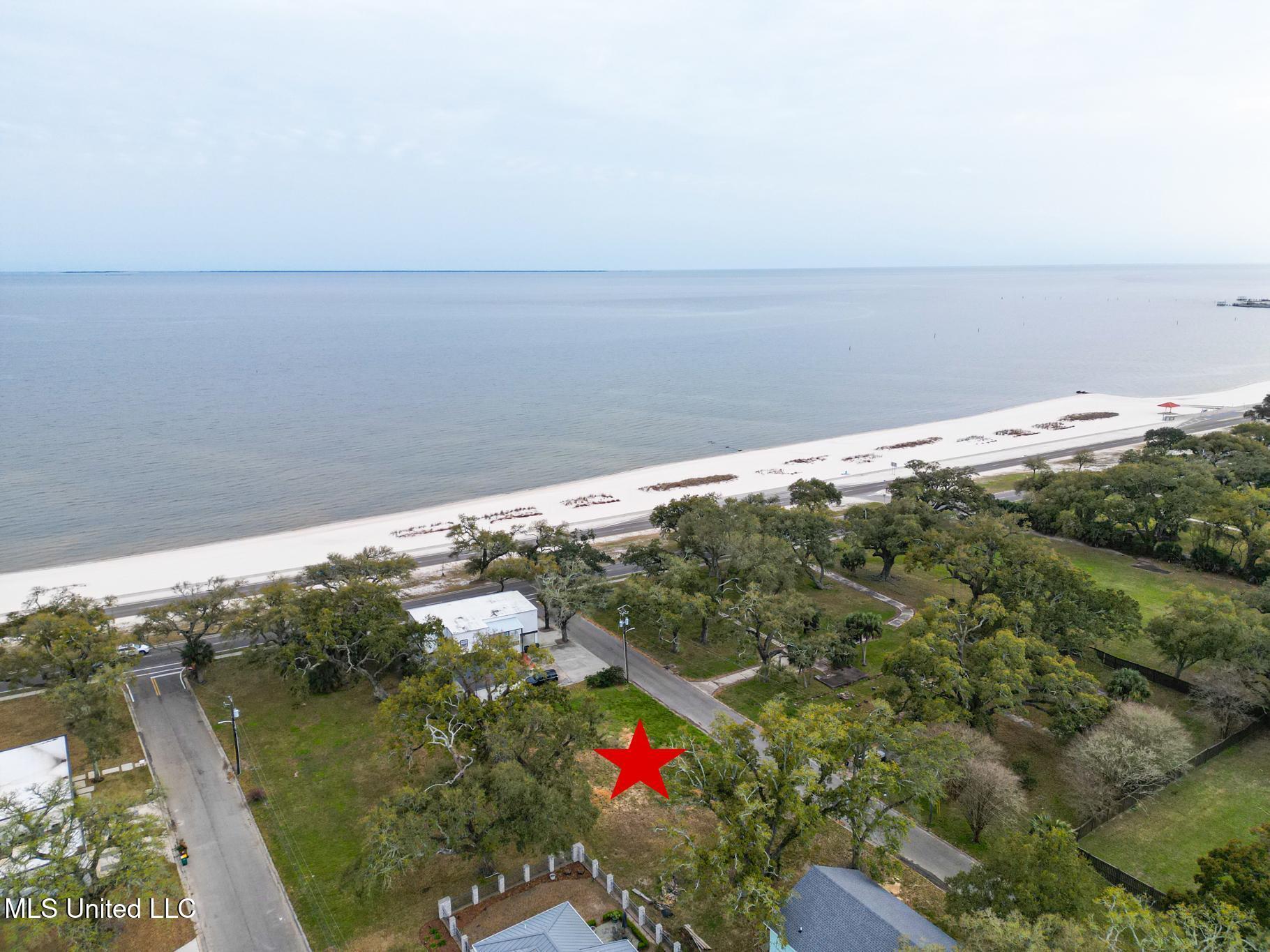 103 E Azalea Drive, Long Beach, Mississippi image 9