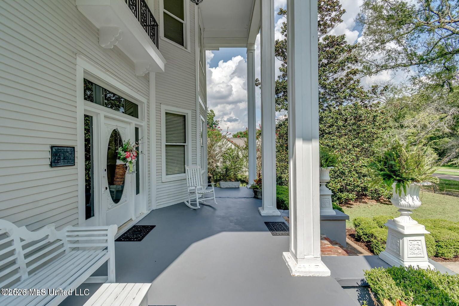 115 Railroad Avenue