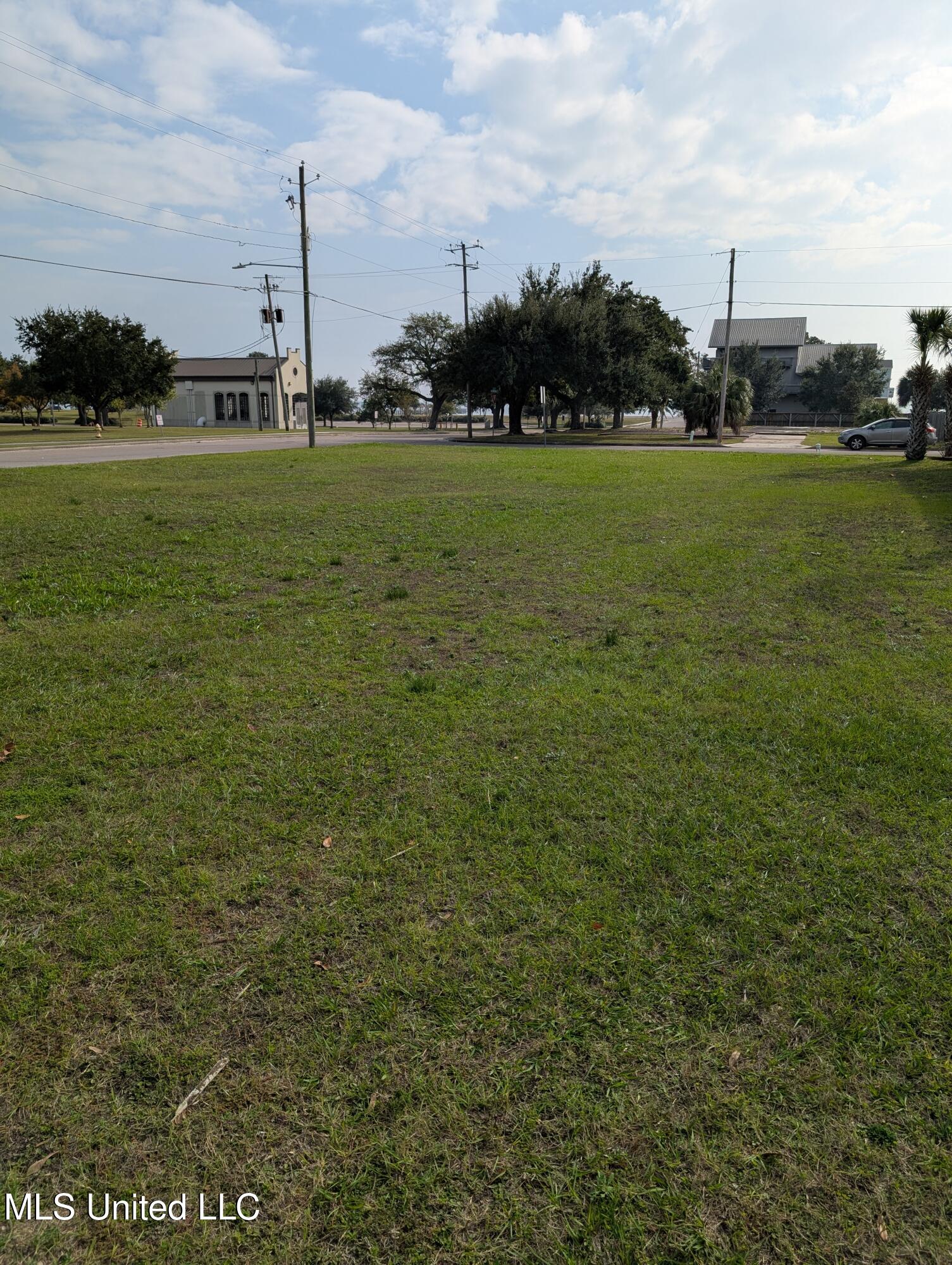 Central Street, Gulfport, Mississippi image 4