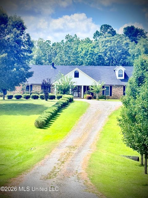 Homes For Sale - 367 Dr King Drive<br/> Grenada County, Gore Springs, MS 38929