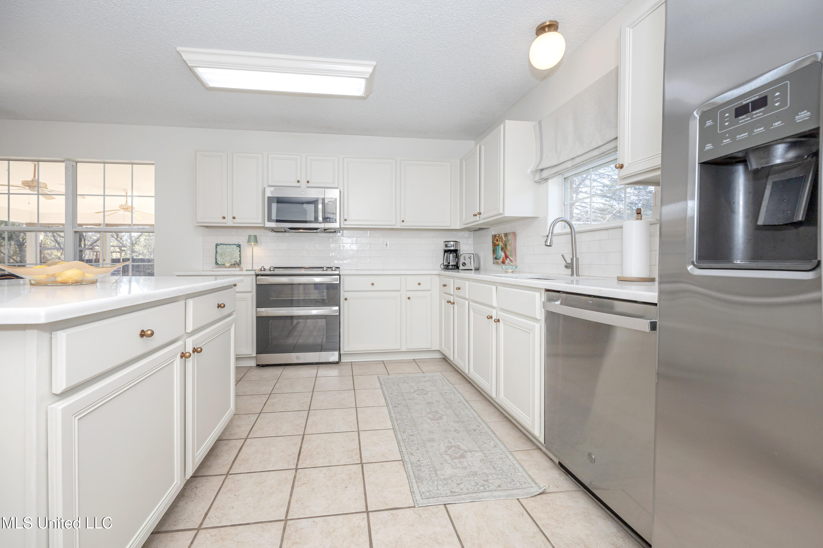 3122 Shadow Wood Drive, Ocean Springs, Mississippi image 18