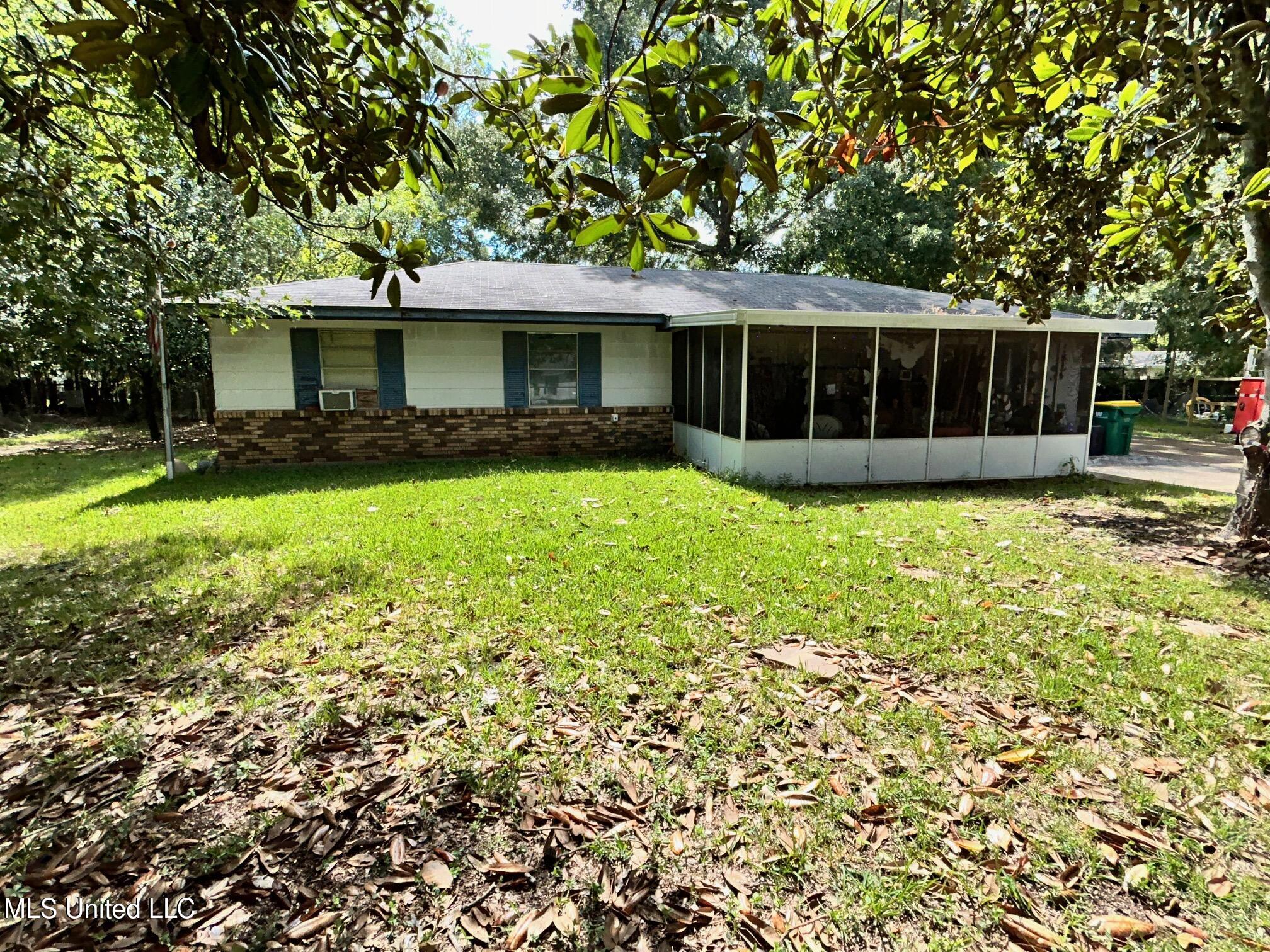 215 Nolan Circle, Ridgeland, Mississippi image 1