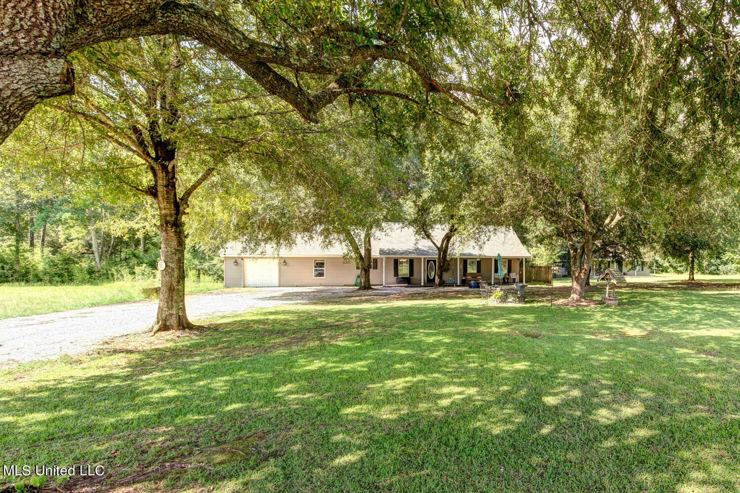 12451 Old Kiln Road, Picayune, Mississippi image 2