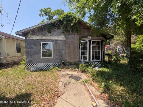 Homes For Sale - 1807 34th Avenue<br/> Gulfport, MS 39501