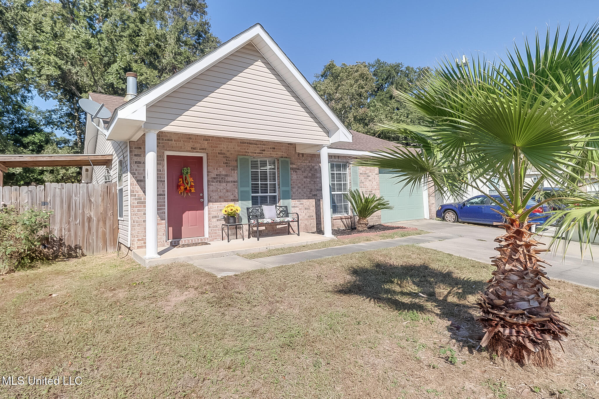 2270 Monica Drive, Gulfport, Mississippi image 2