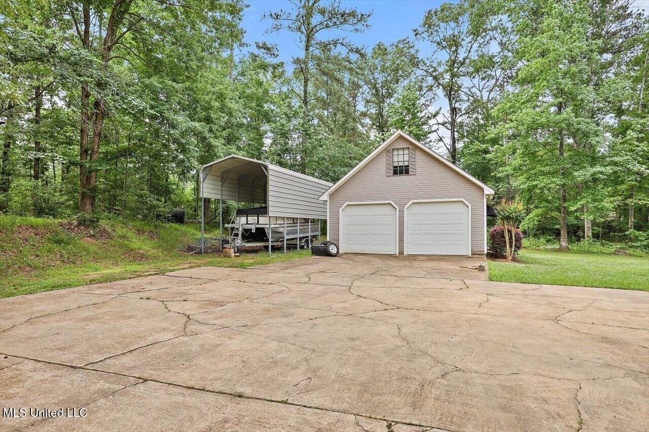 1507 W Flowers Road, Terry, Mississippi image 5