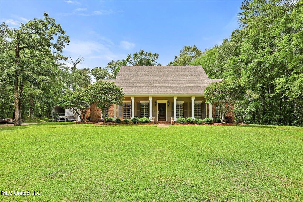 1507 W Flowers Road, Terry, Mississippi image 1