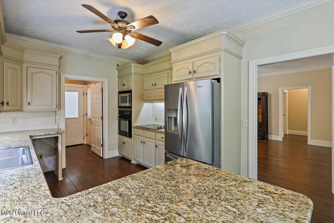 1507 W Flowers Road, Terry, Mississippi image 16