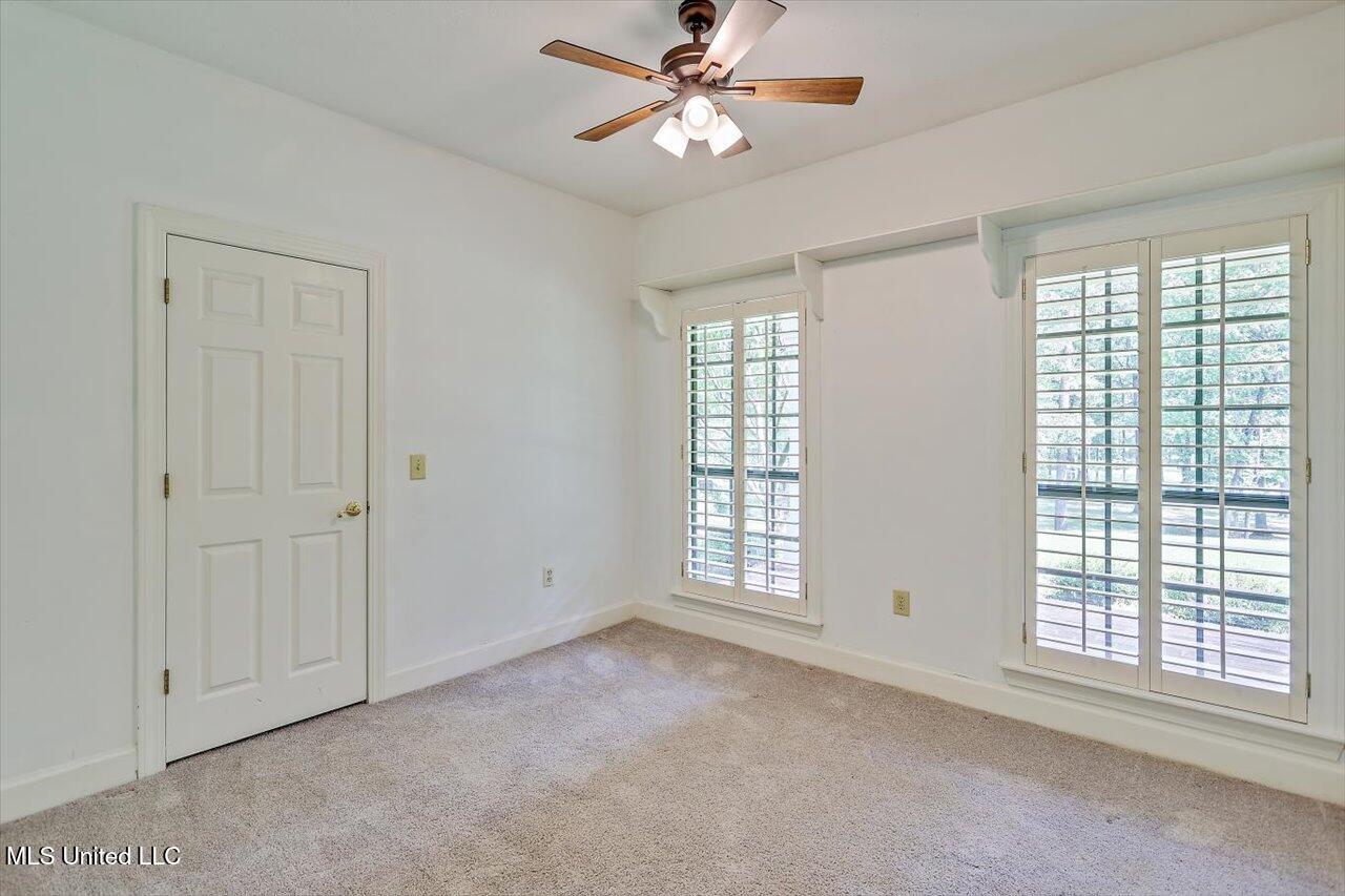 1507 W Flowers Road, Terry, Mississippi image 28
